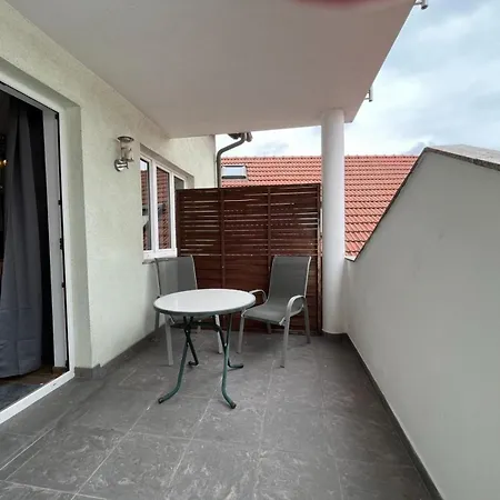 3100 Ratzersdorfer Seen 7 *